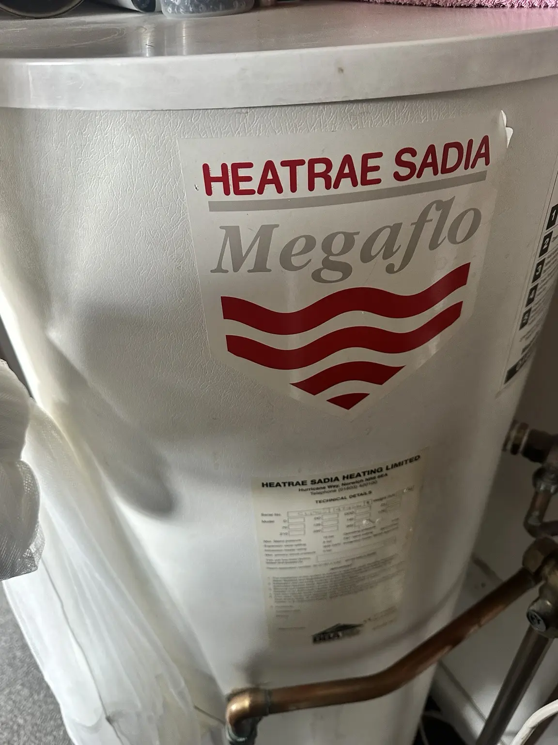 Megaflo hot-water cylinder installation in Henley-on-Thames